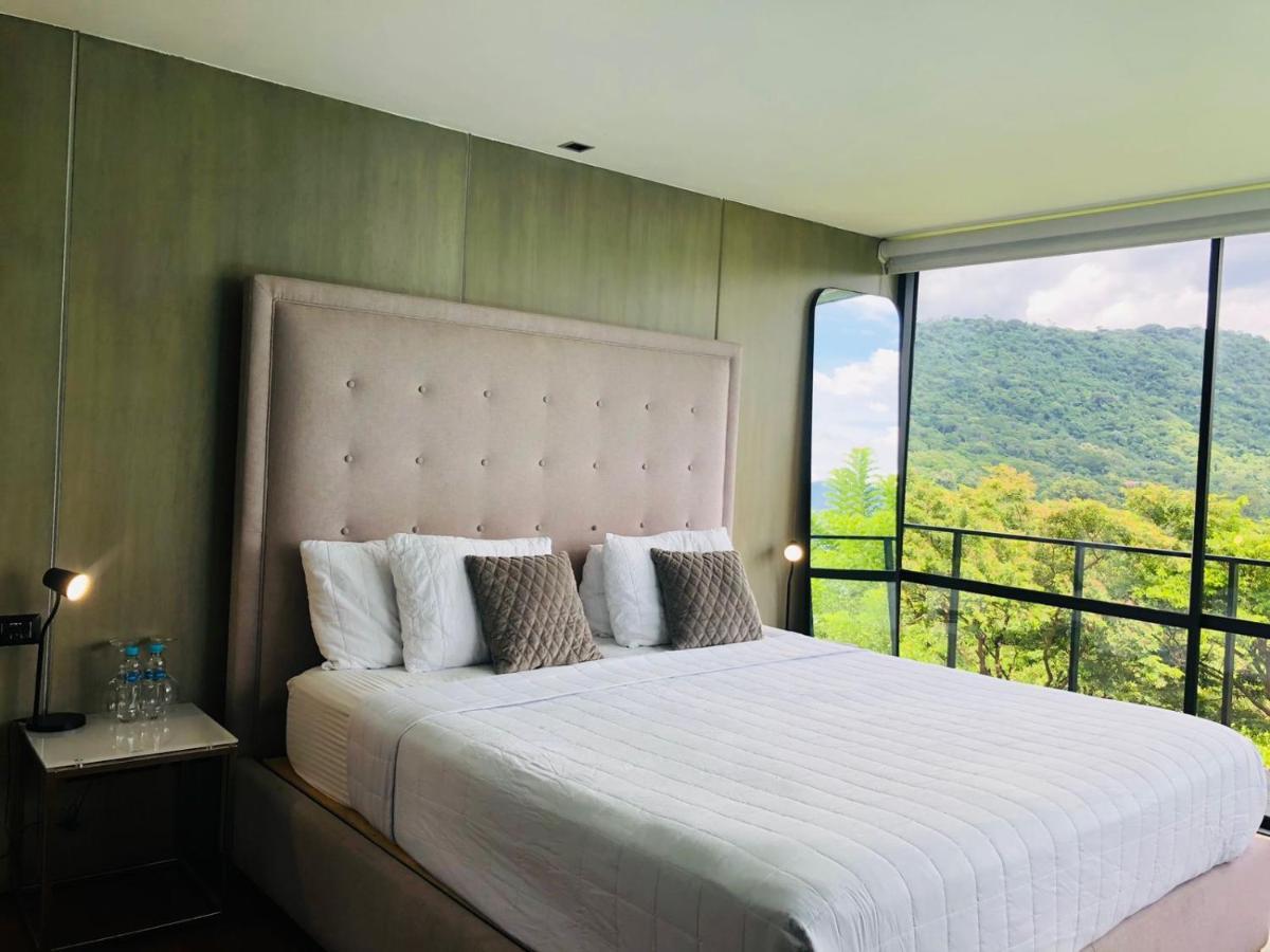 Cardedeu Hotel Lago De Coatepeque El Congo エクステリア 写真