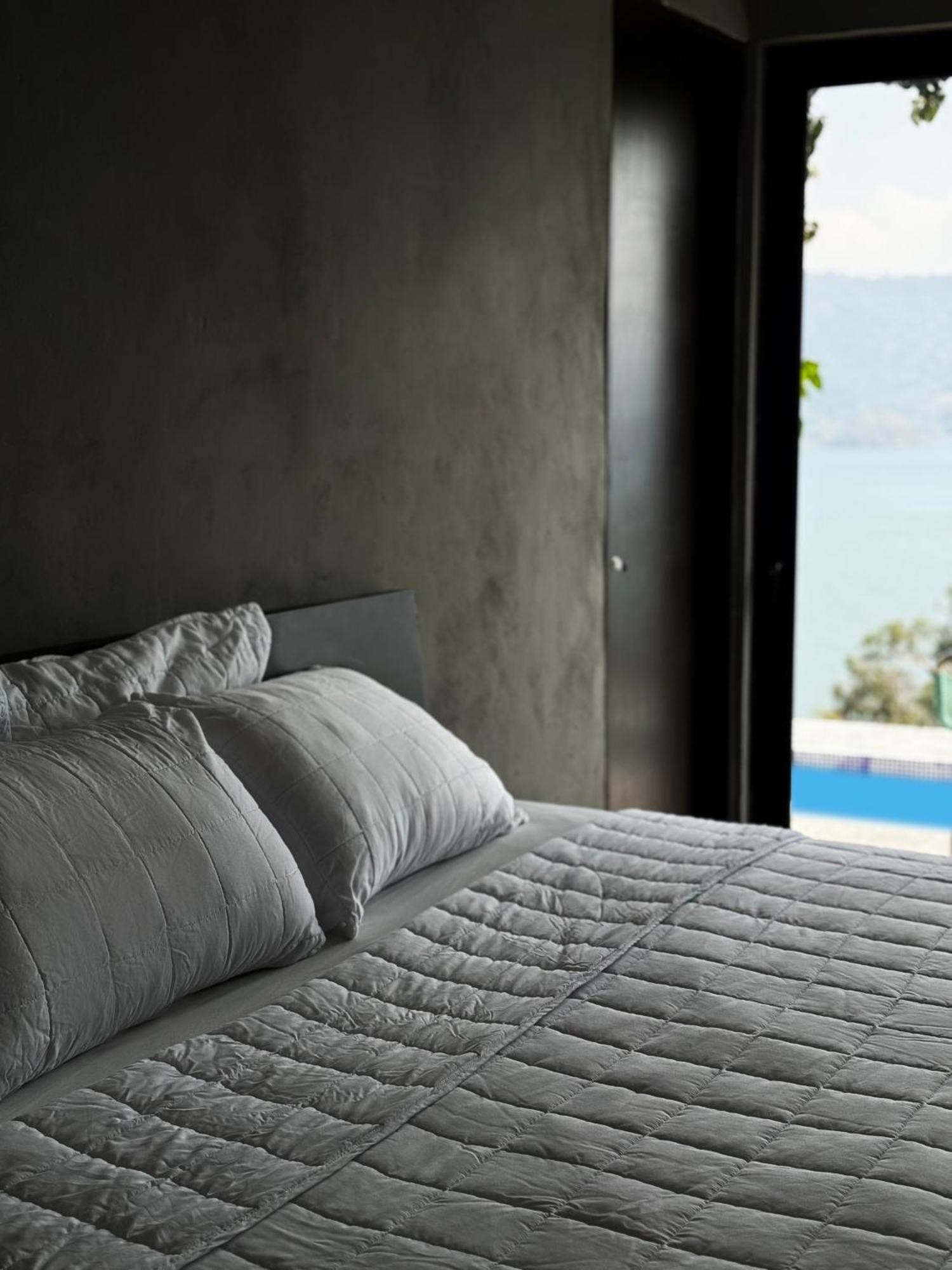 Cardedeu Hotel Lago De Coatepeque El Congo エクステリア 写真